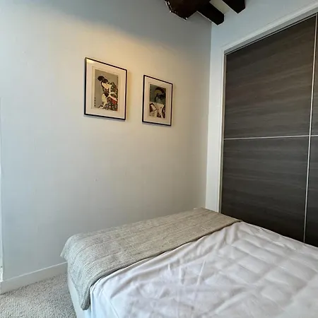 Apartamento Charming In The Heart Of